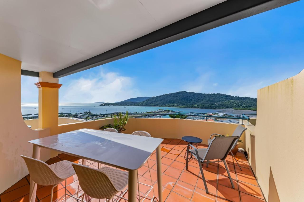 Magnificence At Airlie Apartment Еърли Бийч Екстериор снимка