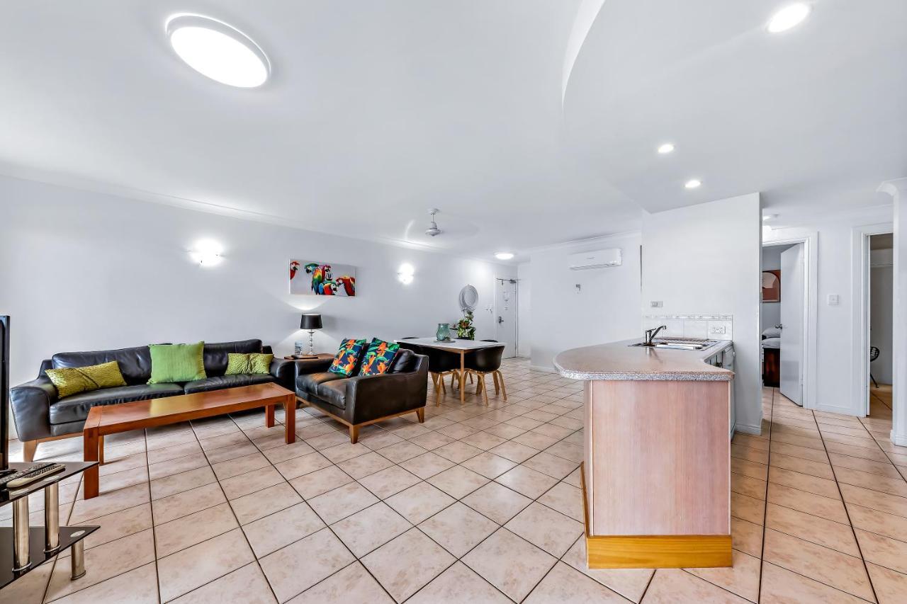 Magnificence At Airlie Apartment Еърли Бийч Екстериор снимка