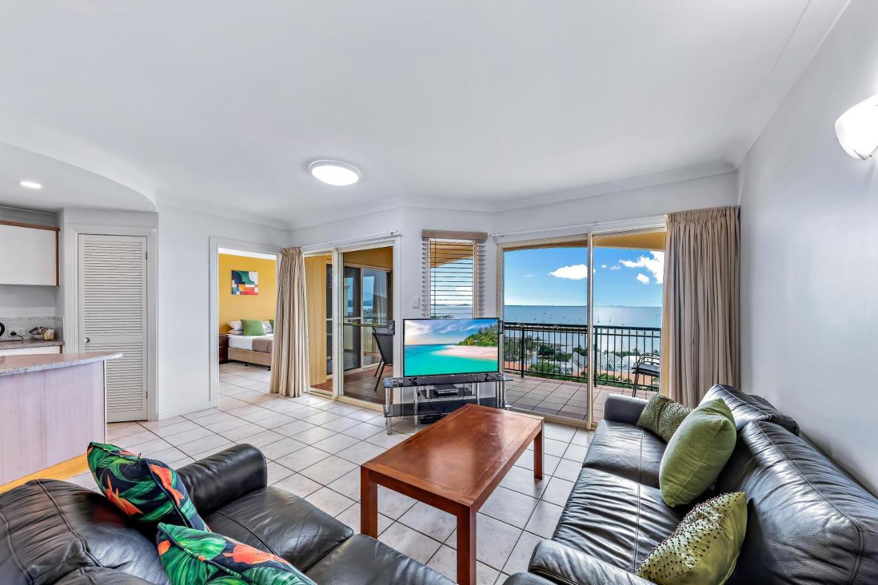 Magnificence At Airlie Apartment Еърли Бийч Екстериор снимка